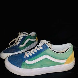 Old school van yhat club